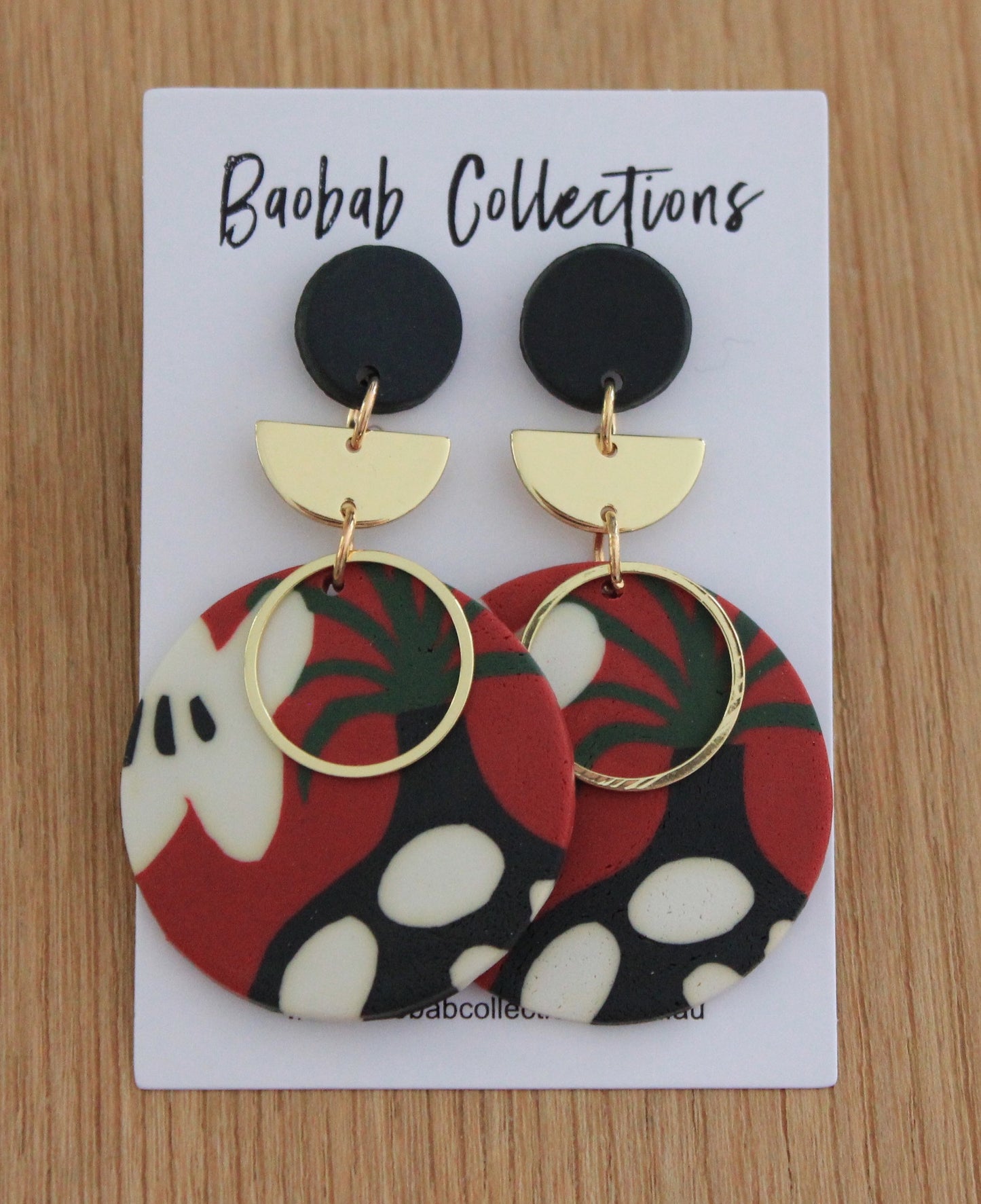 Lady Bug Earring: 3pc Red Black & White Circular Drop