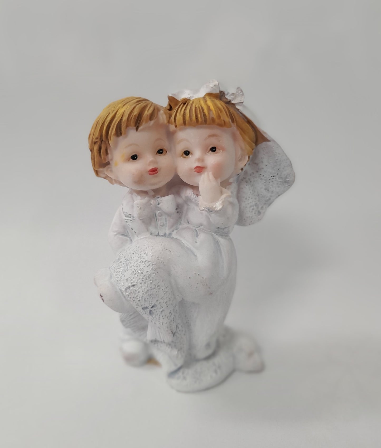 Groom Carry Bride Cake Topper - 9cm