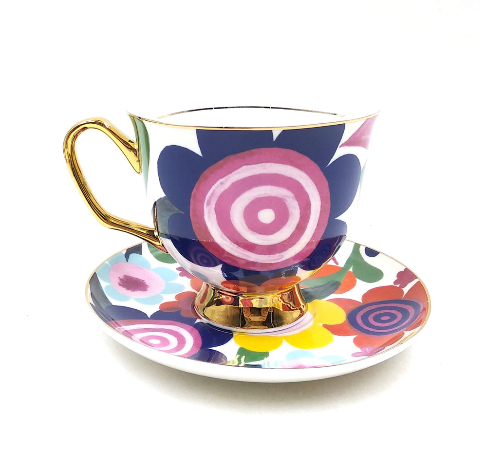 LyndalT - Flourish XL Teacup & Saucer 375ml