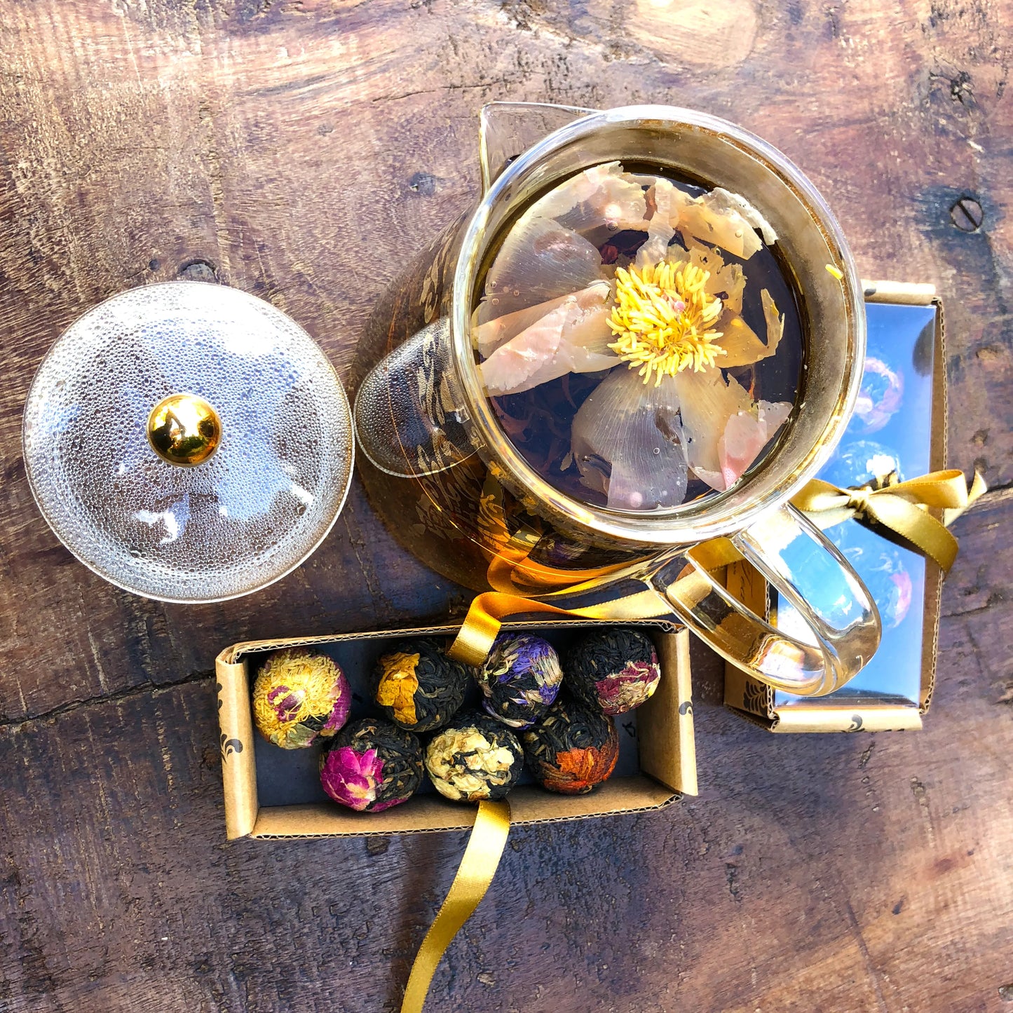 LyndalT 7 Pack of Flowering Black Pu’erh Tea