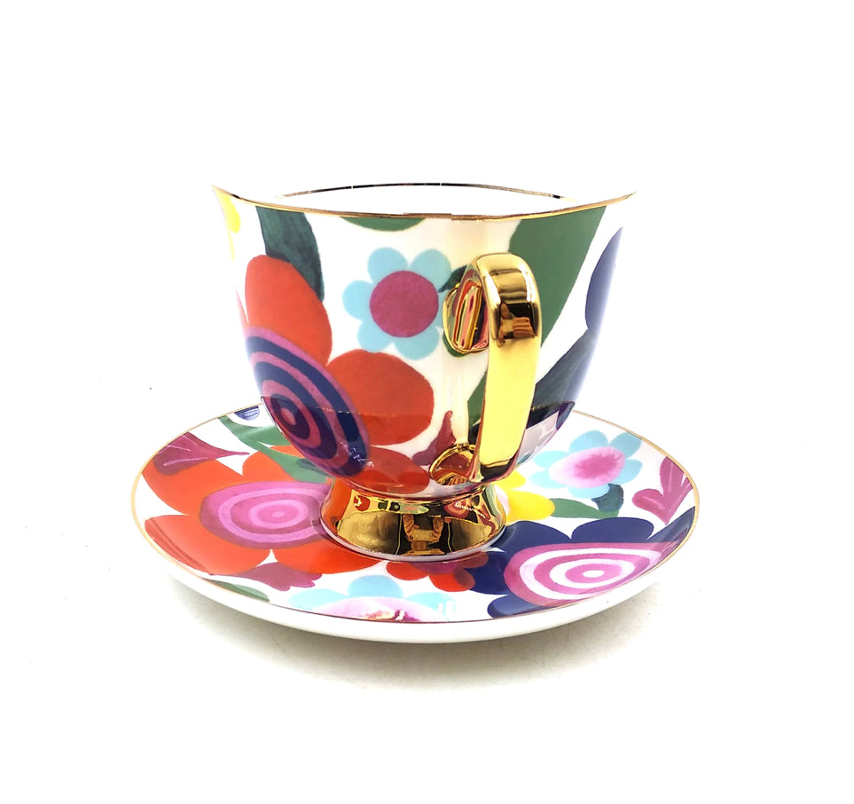 LyndalT - Flourish XL Teacup & Saucer 375ml