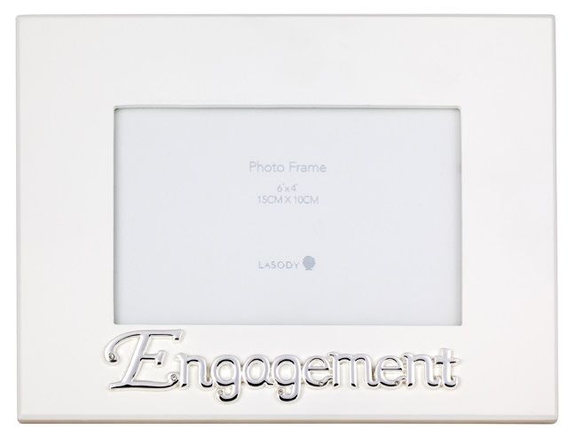 ENGAGEMENT FRAME WHITE & SILVER