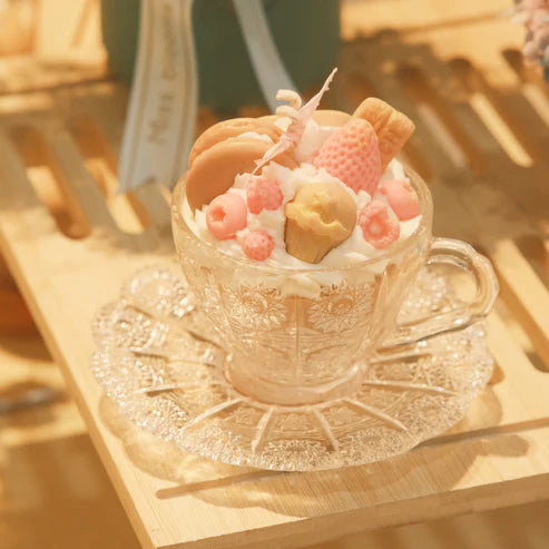 Vanilla Caramel Premium Vintage Tea Cup Candle | Miss Blooms